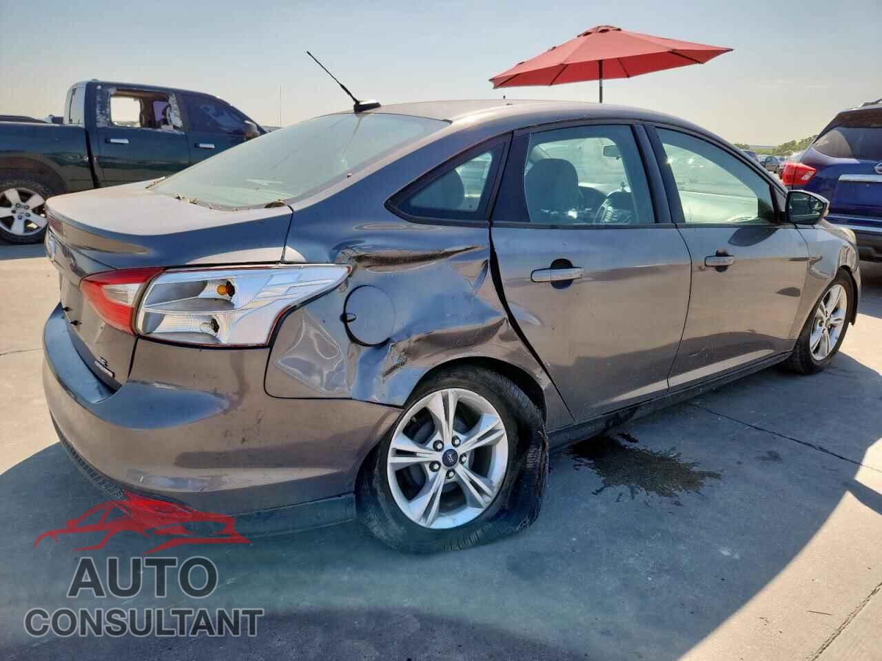 FORD FOCUS 2013 - 1FADP3F25DL204410