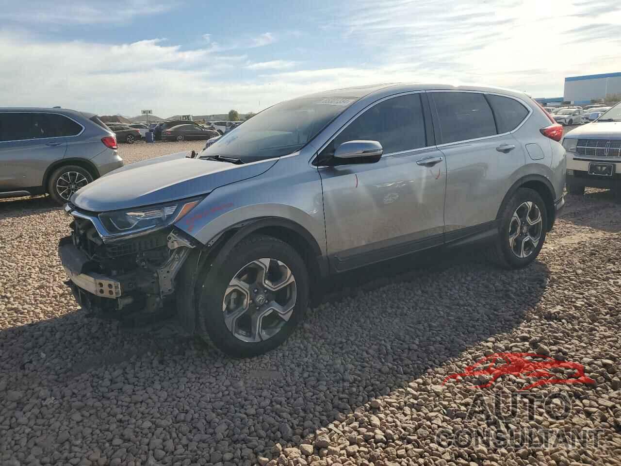 HONDA CRV 2018 - 7FARW1H86JE022646