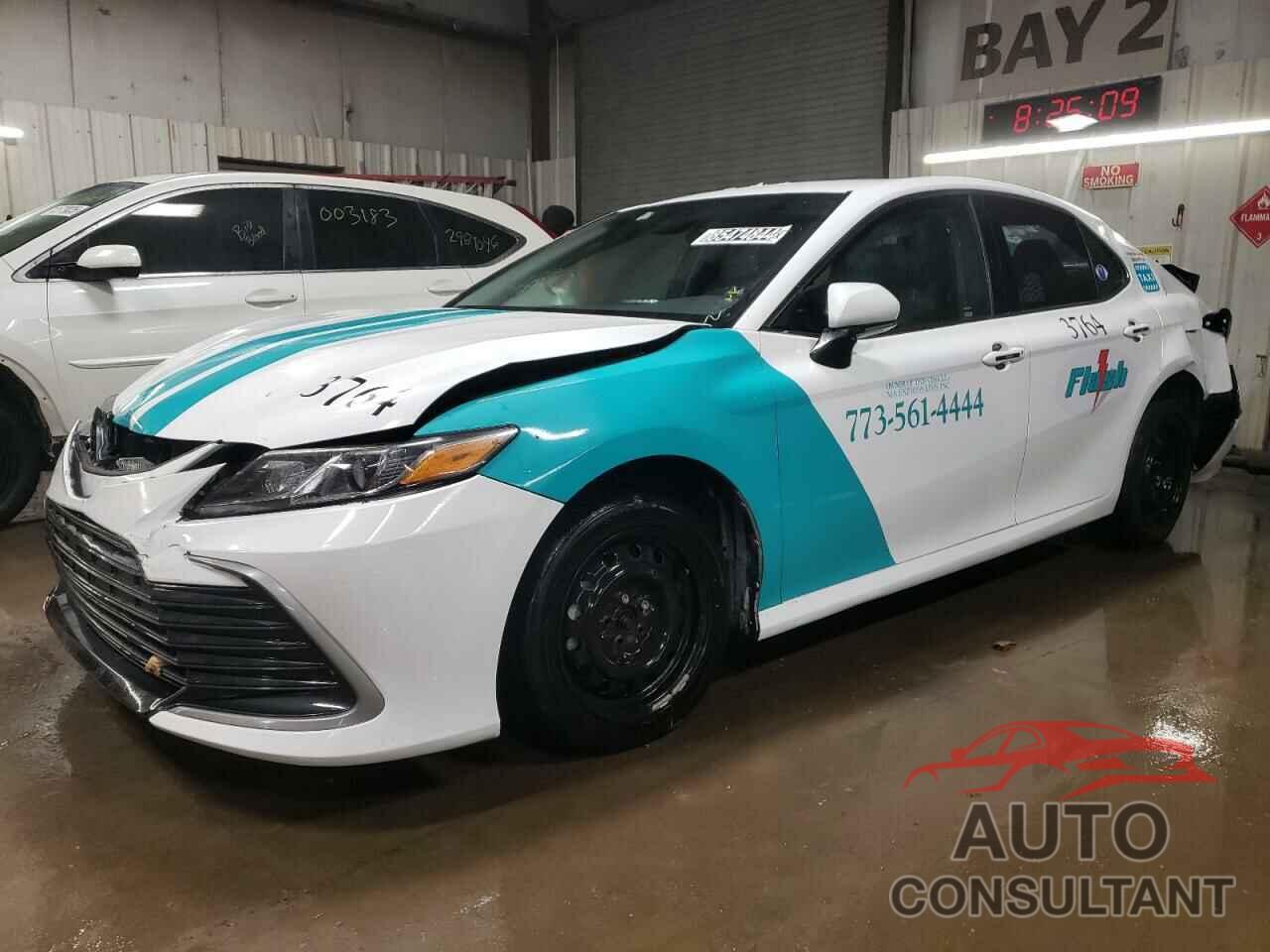 TOYOTA CAMRY 2021 - 4T1C31AK4MU564691