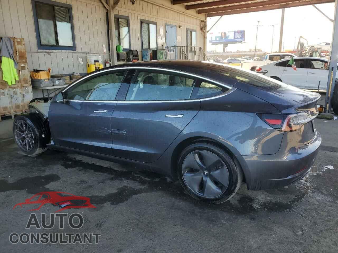 TESLA MODEL 3 2020 - 5YJ3E1EA2LF705121