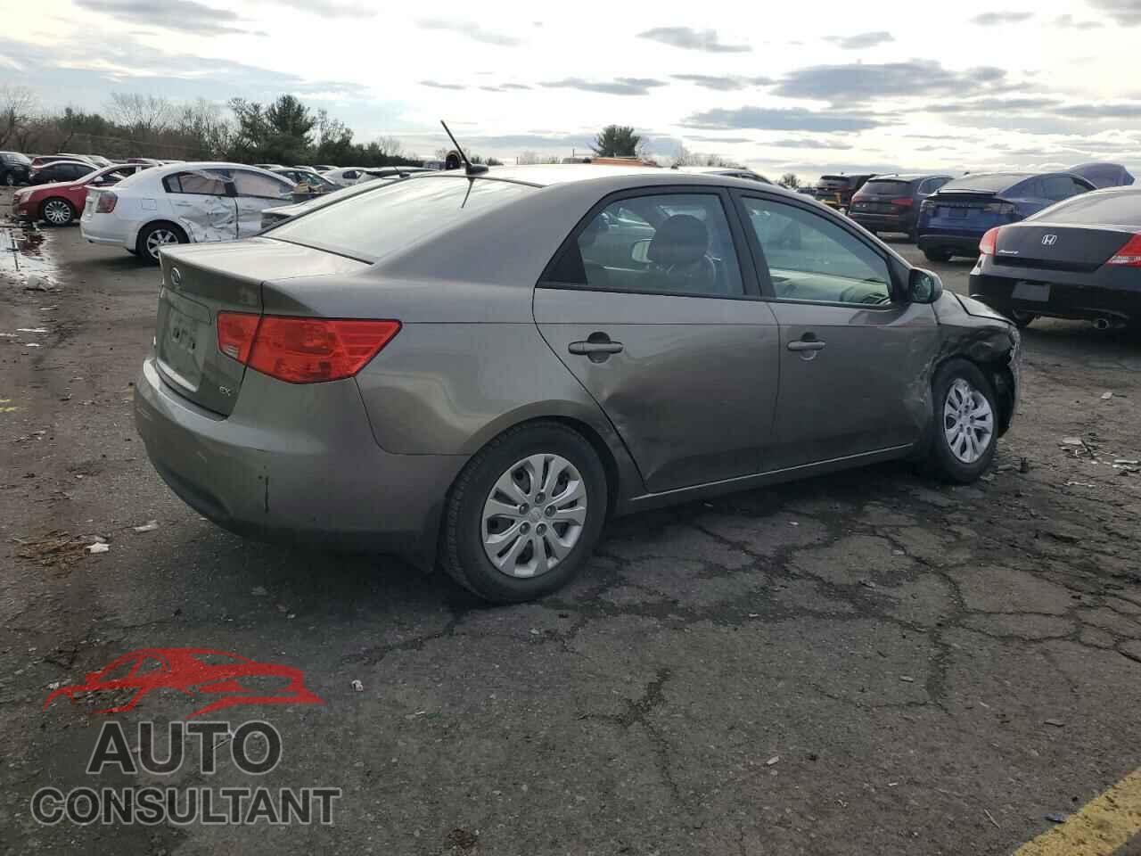 KIA FORTE 2012 - KNAFU4A29C5528419