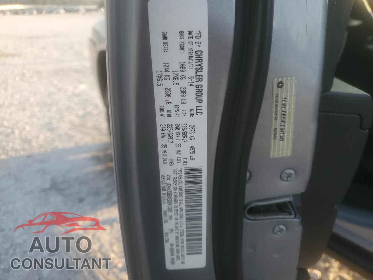 JEEP COMPASS 2014 - 1C4NJDBB4ED841389