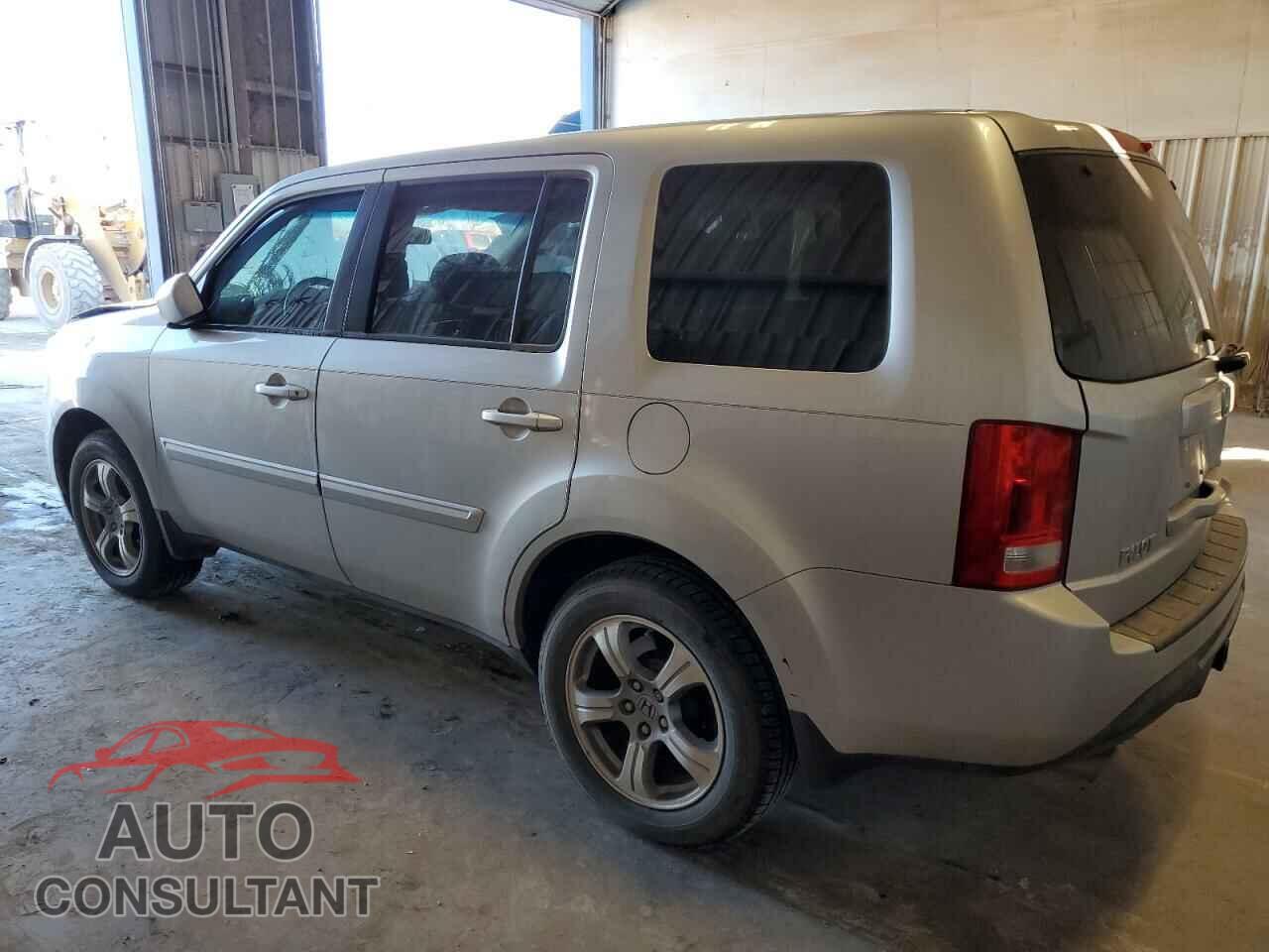 HONDA PILOT 2013 - 5FNYF3H72DB045162