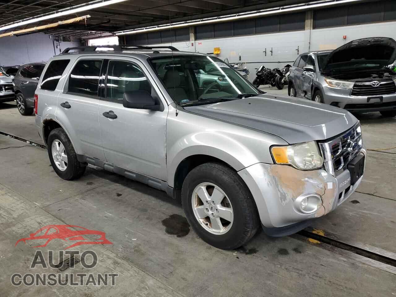 FORD ESCAPE 2012 - 1FMCU9D77CKB00579