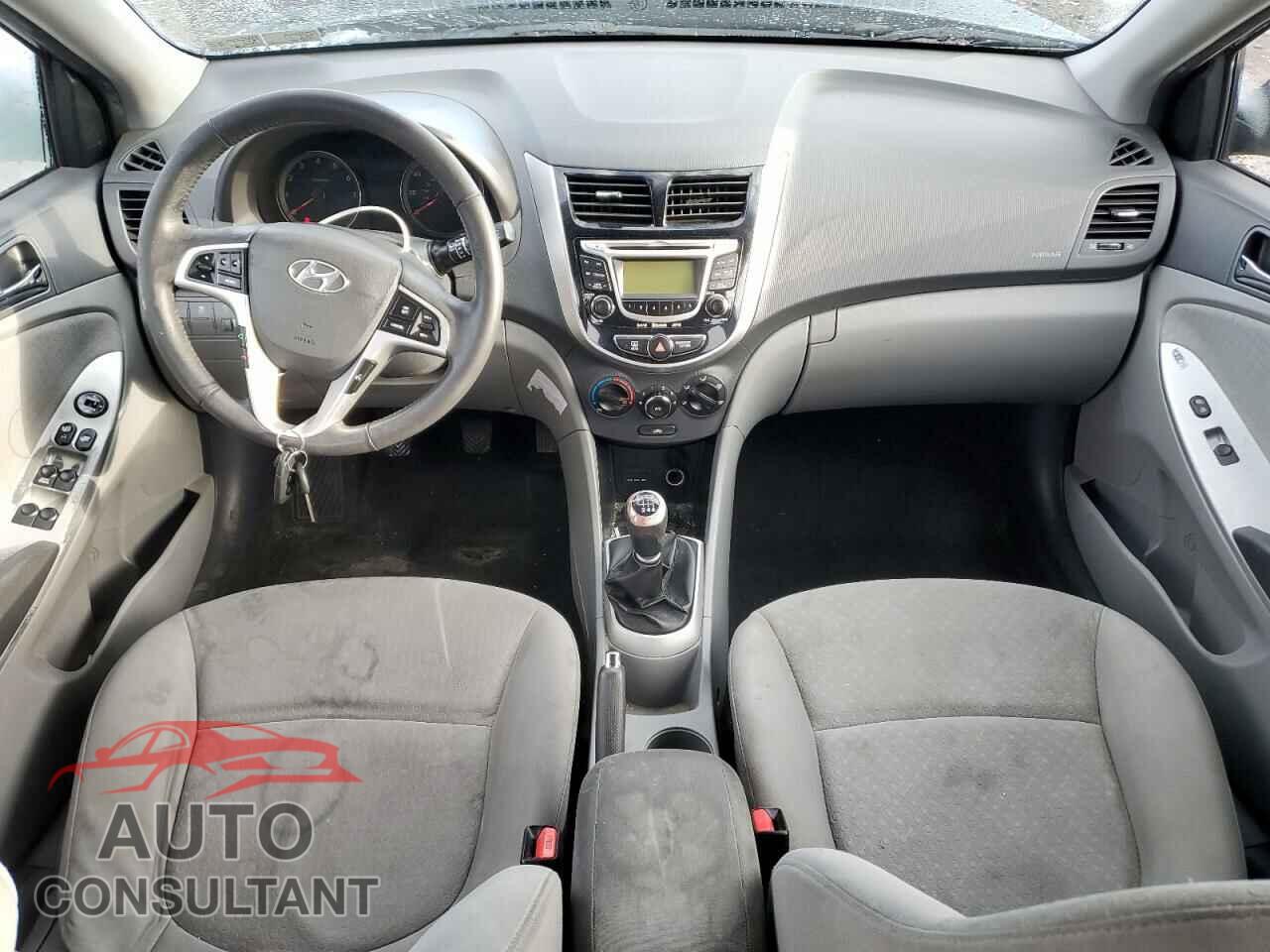 HYUNDAI ACCENT 2012 - KMHCU5AE4CU048246