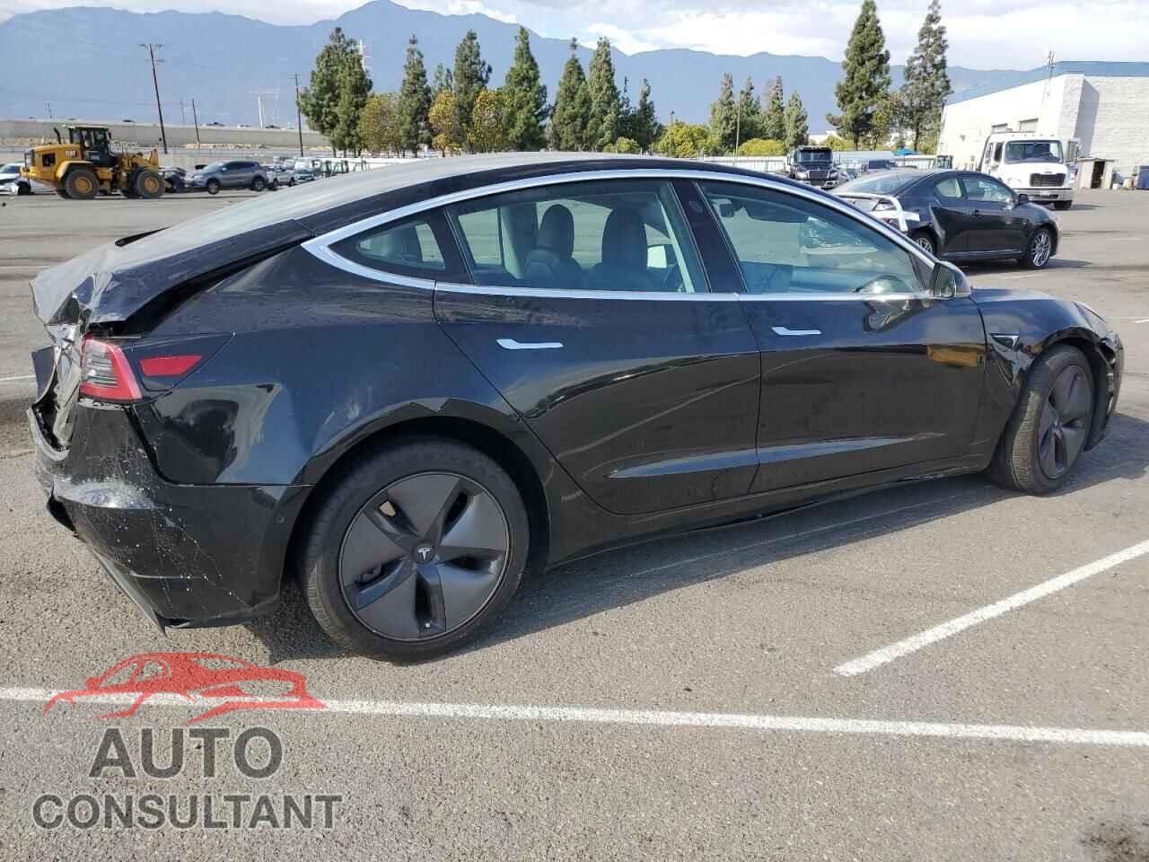 TESLA MODEL 3 2019 - 5YJ3E1EA7KF304596