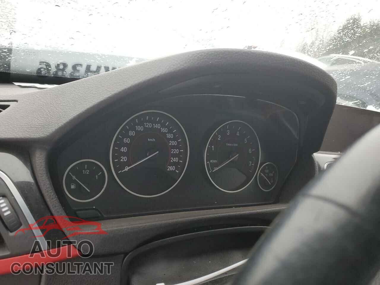 BMW 3 SERIES 2016 - WBA8E5G50GNU20810