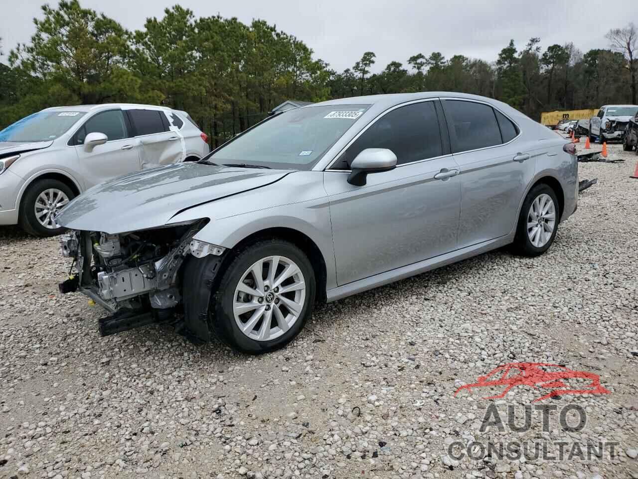 TOYOTA CAMRY 2022 - 4T1C11AKXNU632273