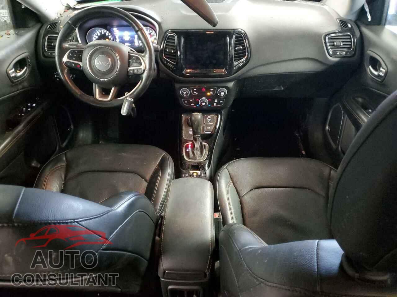 JEEP COMPASS 2021 - 3C4NJDCB4MT502607