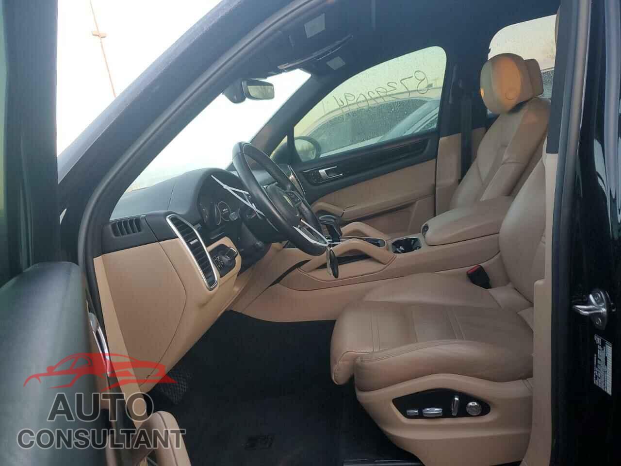 PORSCHE CAYENNE 2019 - WP1AA2AY2KDA11027