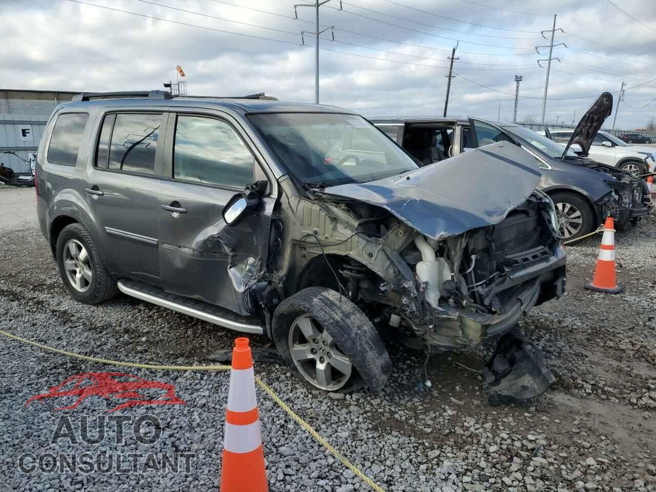 HONDA PILOT 2011 - 5FNYF4H5XBB002318