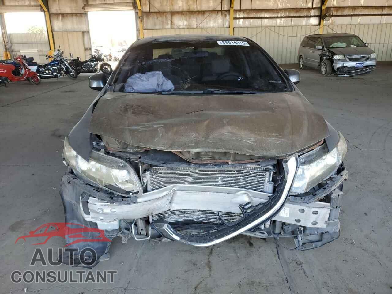 HONDA CIVIC 2013 - 2HGFB2F83DH544010