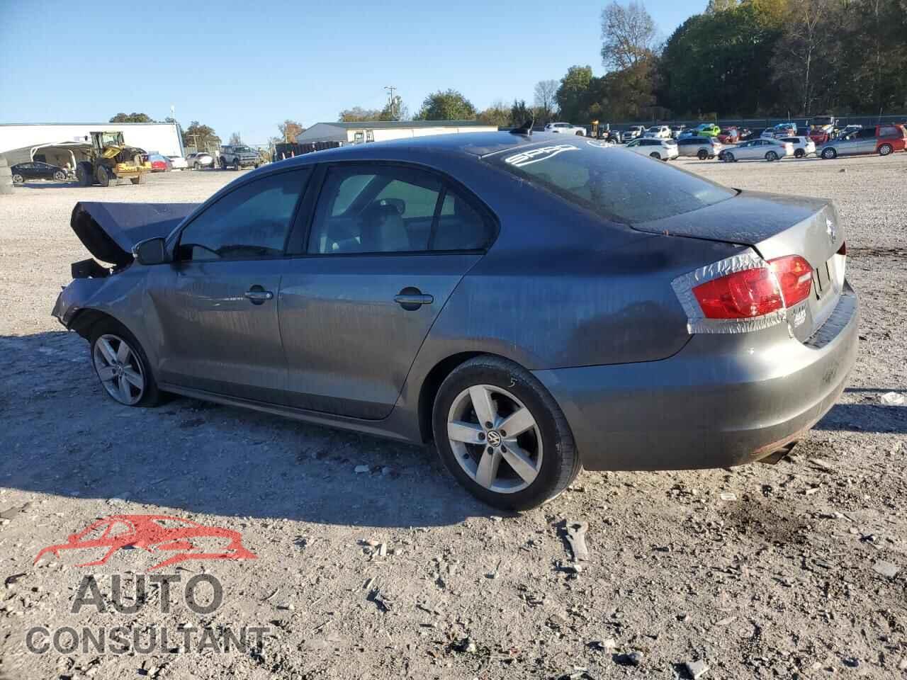 VOLKSWAGEN JETTA 2012 - 3VWLL7AJ3CM350080