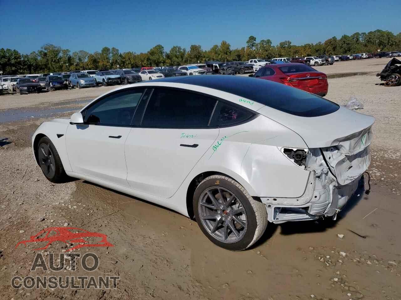 TESLA MODEL 3 2022 - 5YJ3E1EAXNF115381