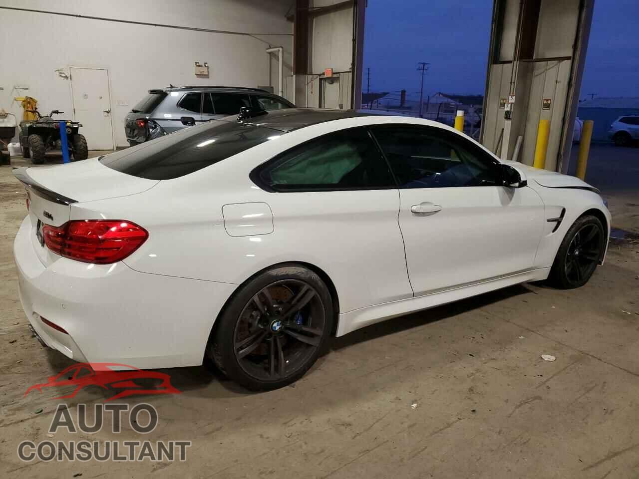 BMW M4 2016 - WBS3R9C52GK335802