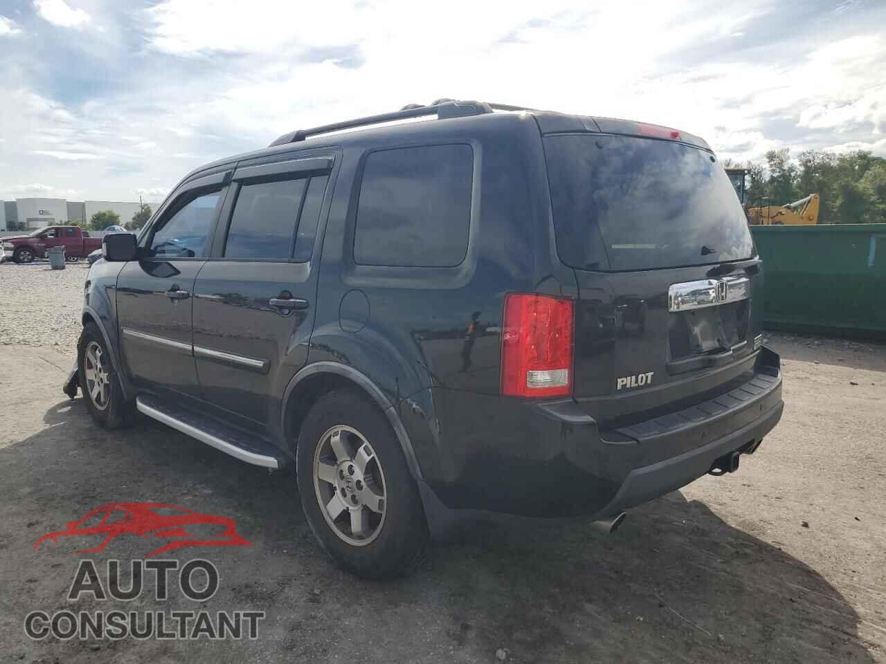 HONDA PILOT 2011 - 5FNYF4H90BB004615