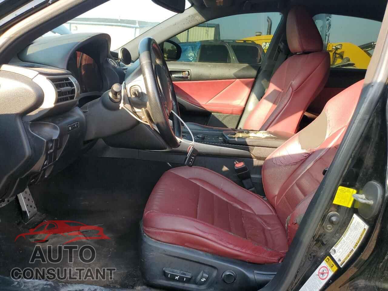 LEXUS IS 2014 - JTHBF1D27E5014852