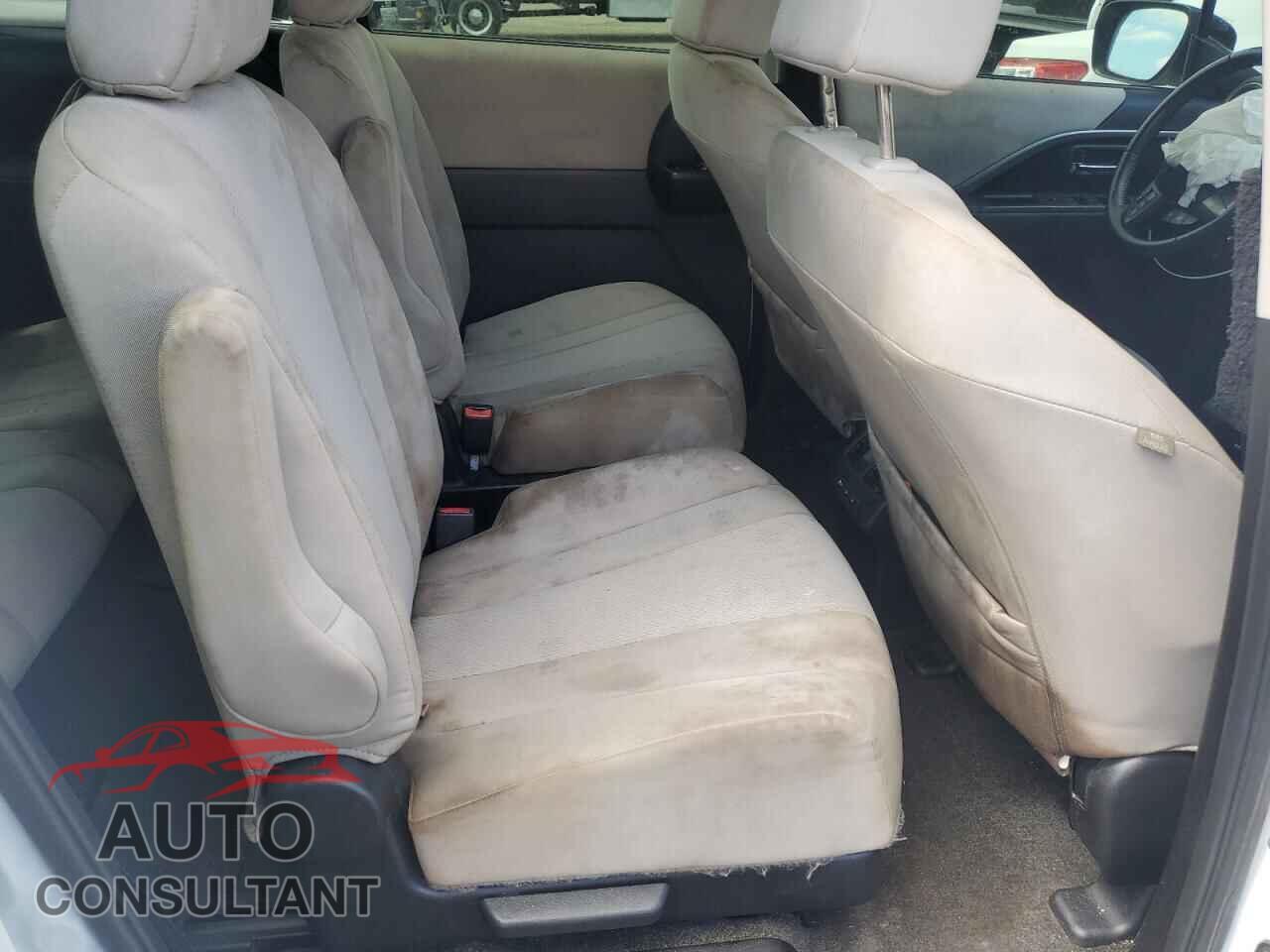 MAZDA 5 2014 - JM1CW2CL2E0163611