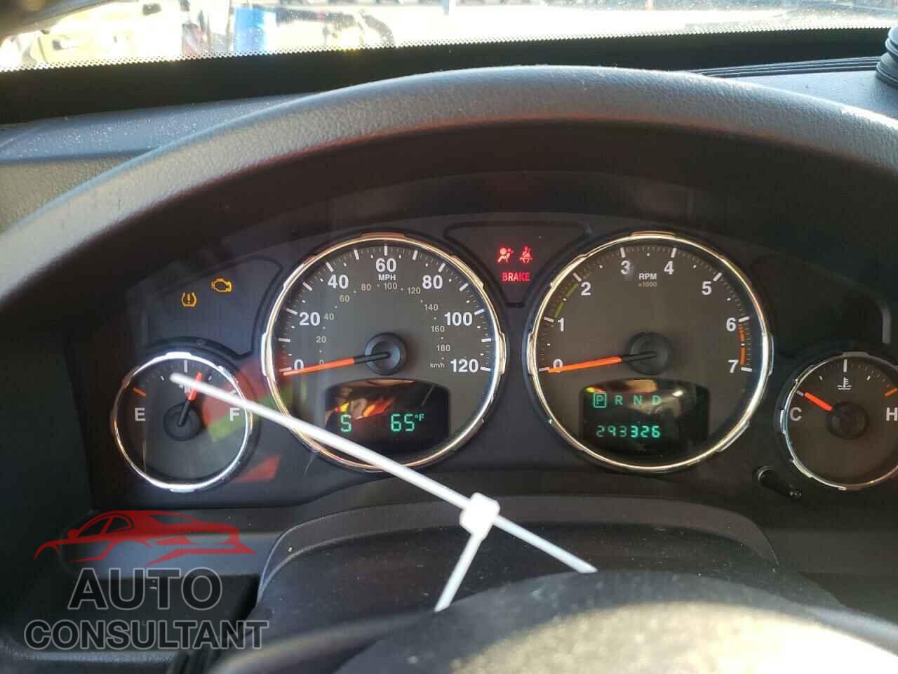 JEEP LIBERTY 2011 - 1J4PN2GK4BW564604