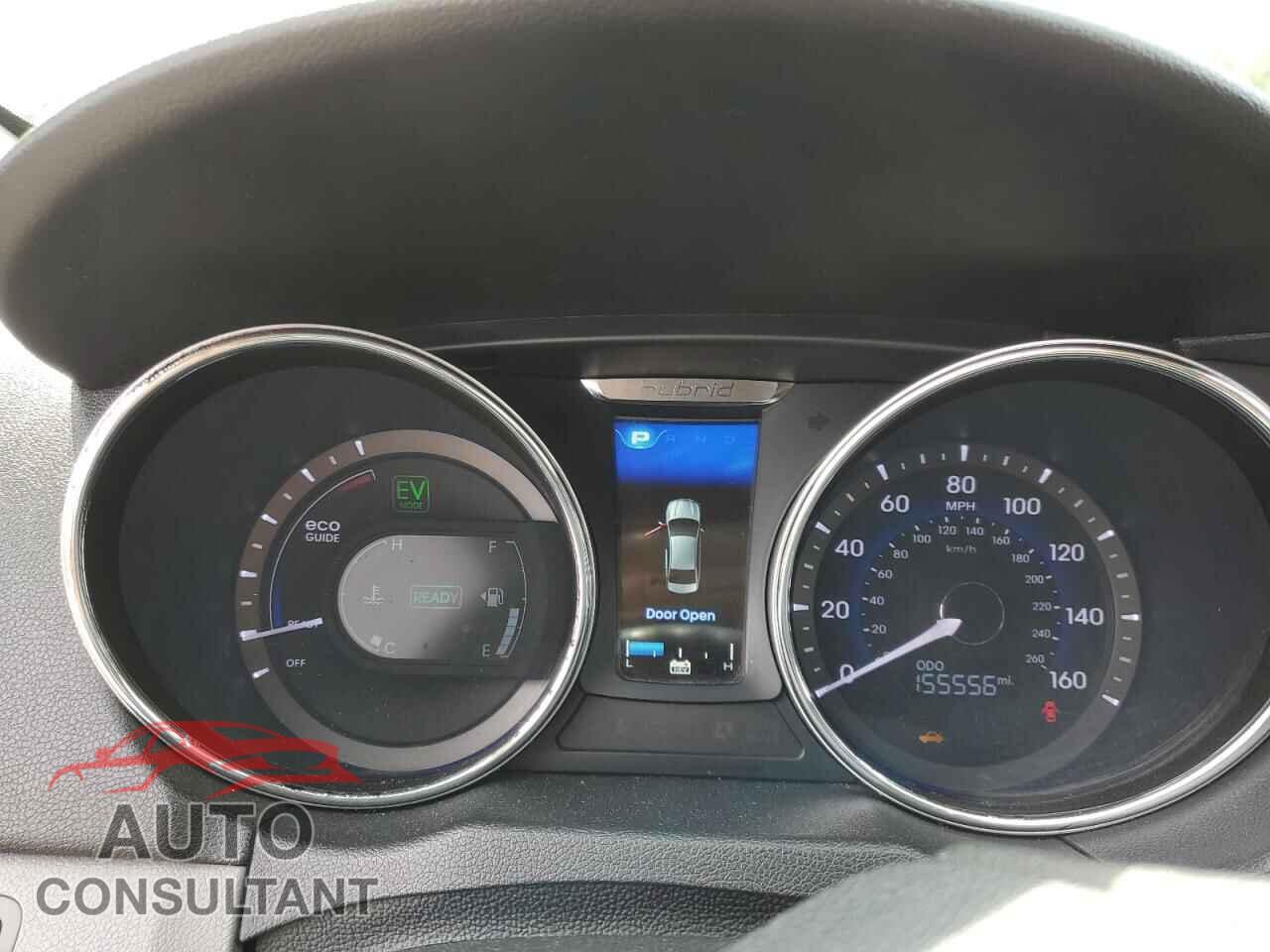 HYUNDAI SONATA 2014 - KMHEC4A46EA110196