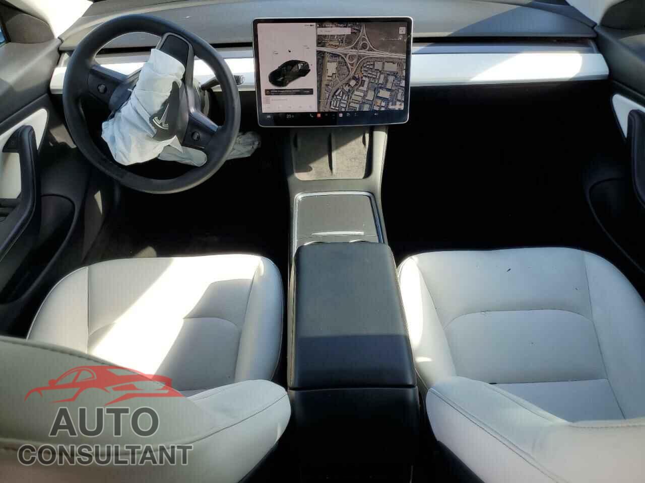 TESLA MODEL 3 2021 - 5YJ3E1EA5MF928786