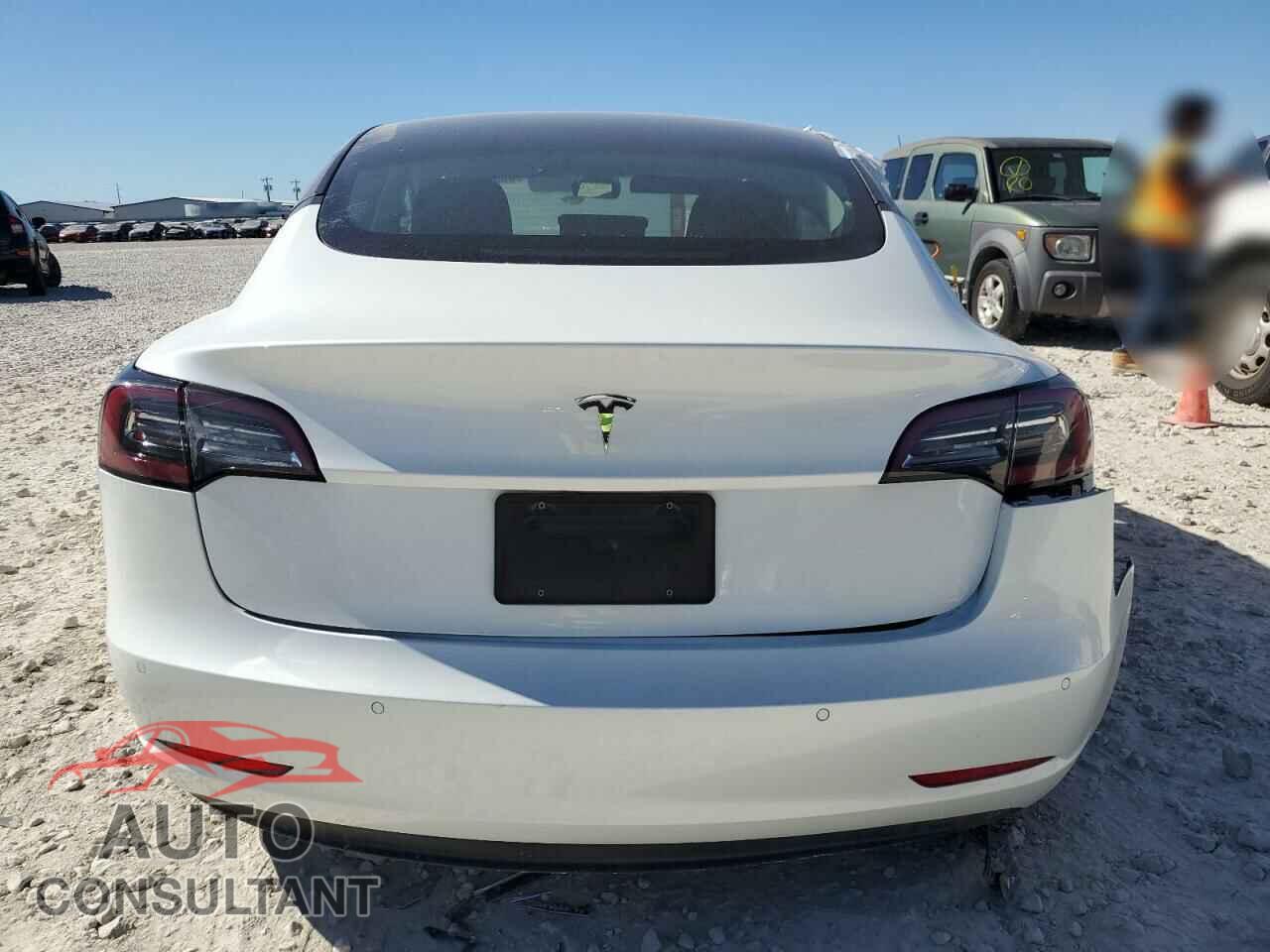 TESLA MODEL 3 2021 - 5YJ3E1EA4MF866636
