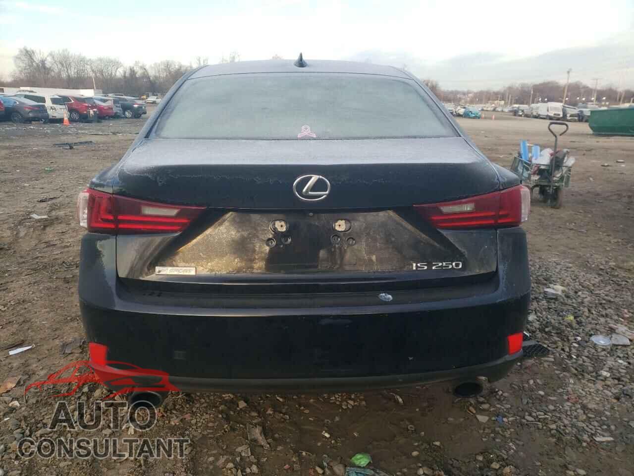 LEXUS IS 2015 - JTHBF1D29F5061270