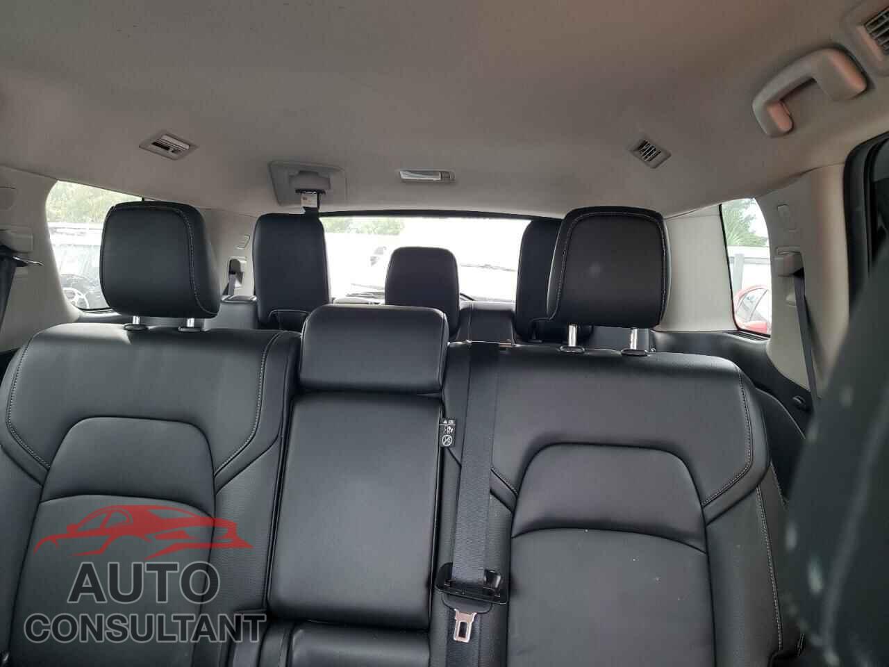NISSAN PATHFINDER 2023 - 5N1DR3CA6PC249727
