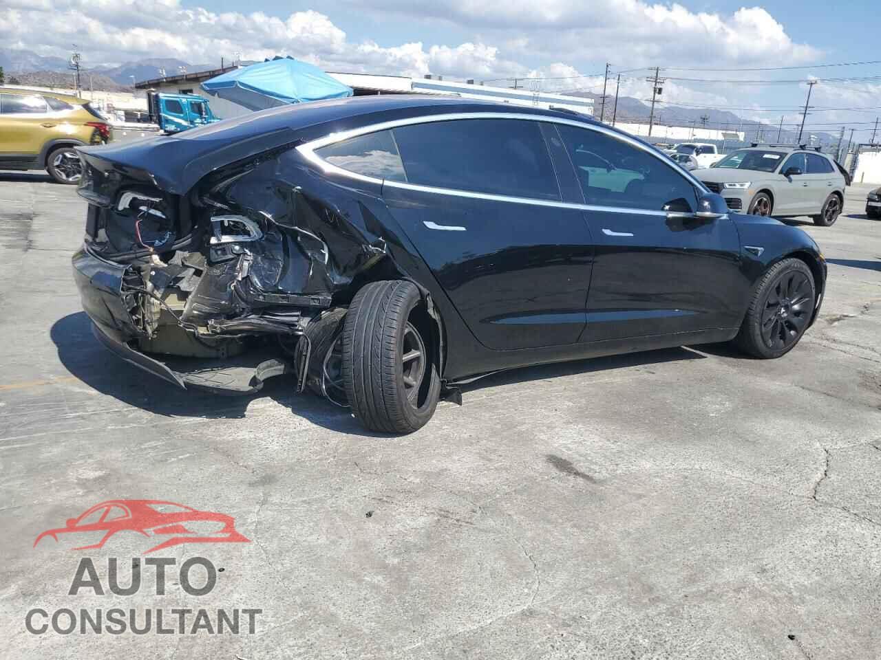 TESLA MODEL 3 2019 - 5YJ3E1EA4KF327155