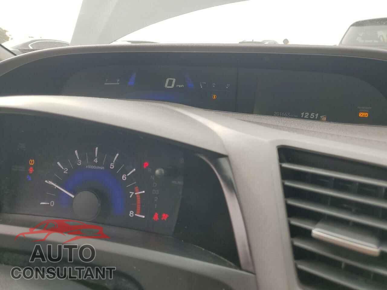 HONDA CIVIC 2012 - 2HGFB2F50CH600666
