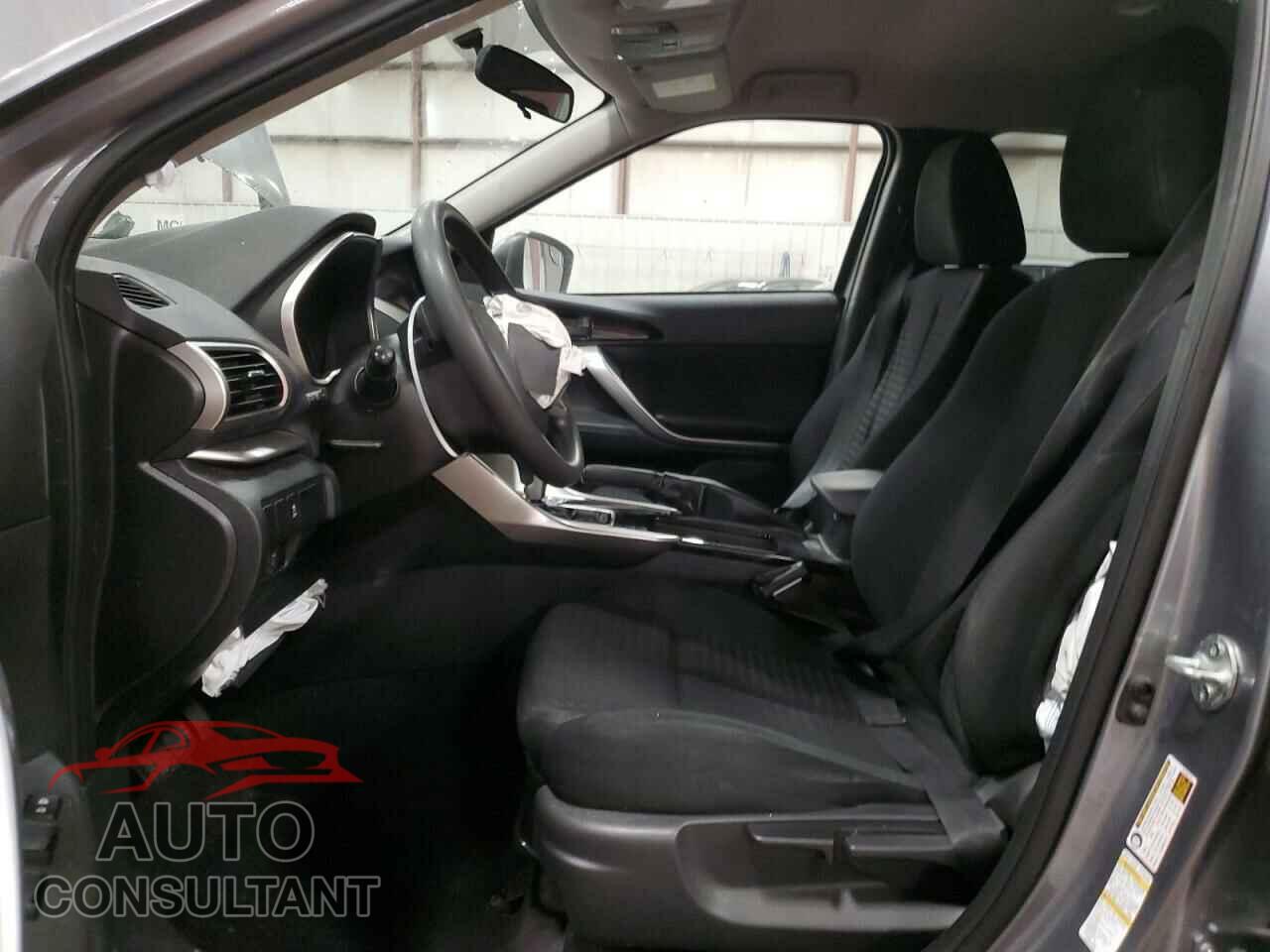 MITSUBISHI ECLIPSE 2018 - JA4AT3AA6JZ048145
