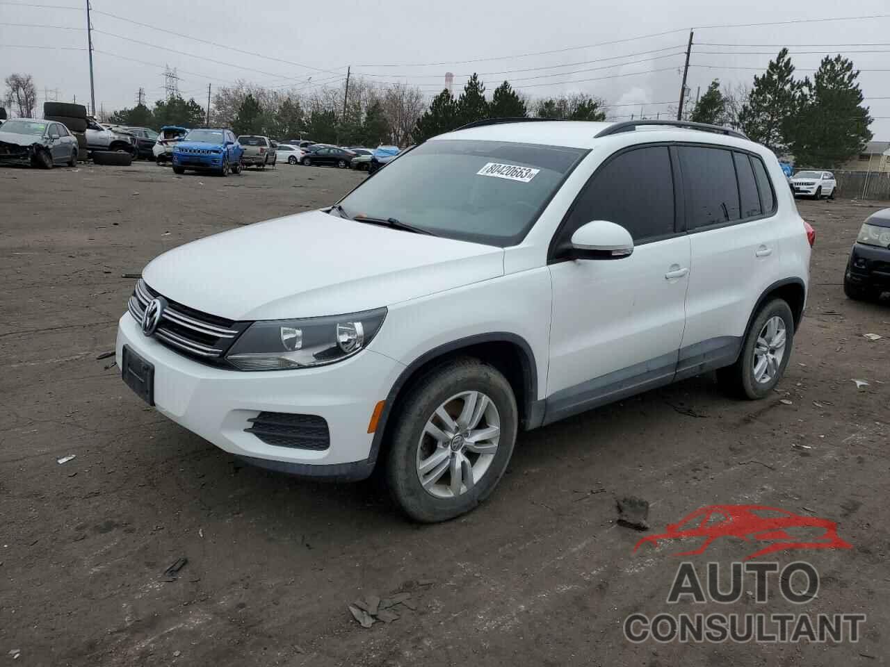 VOLKSWAGEN TIGUAN 2016 - WVGBV7AX9GW008924