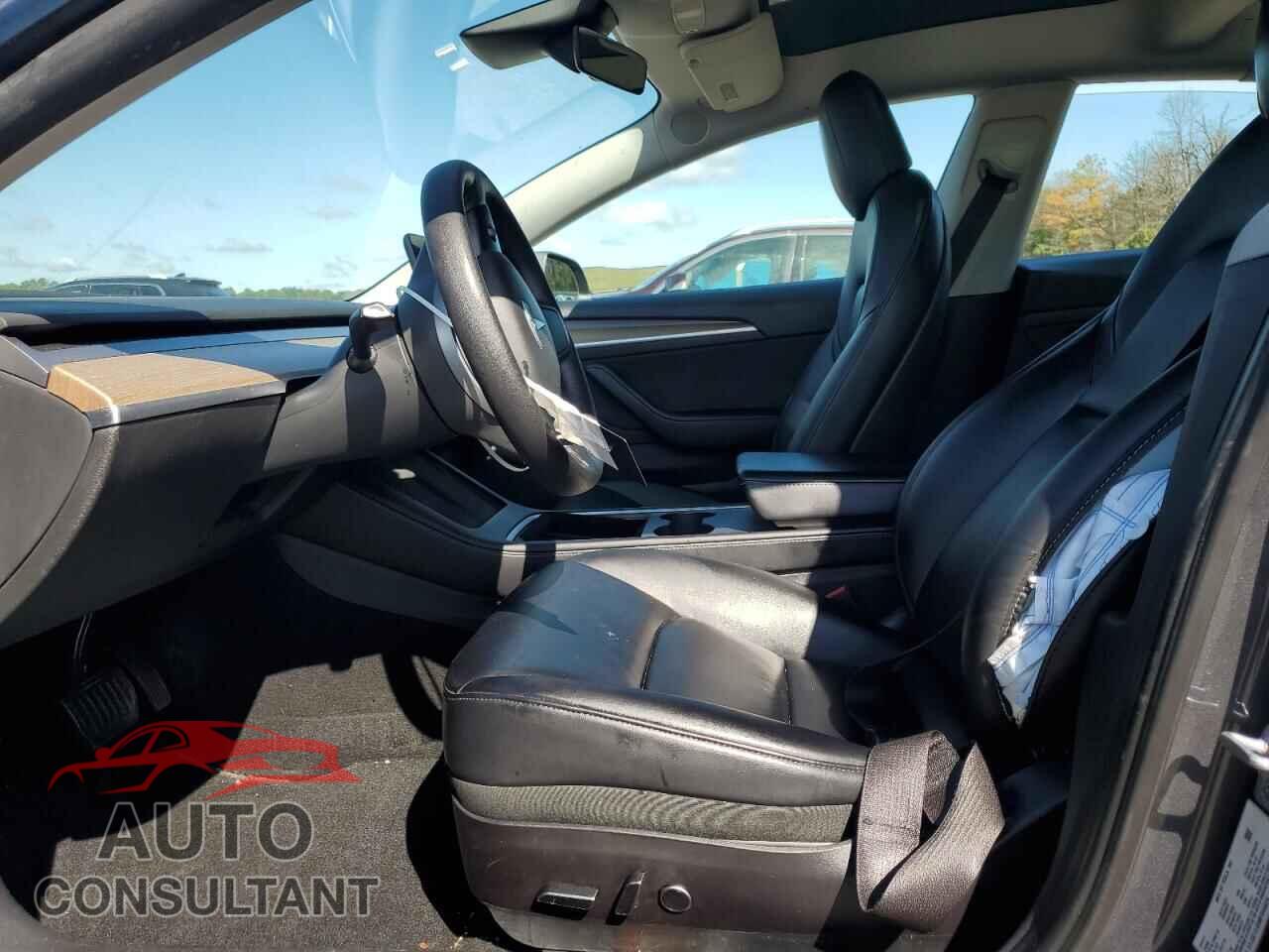 TESLA MODEL 3 2021 - 5YJ3E1EA5MF046629