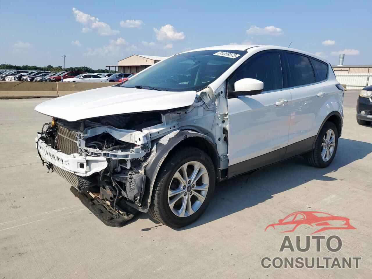 FORD ESCAPE 2017 - 1FMCU9G95HUC53888