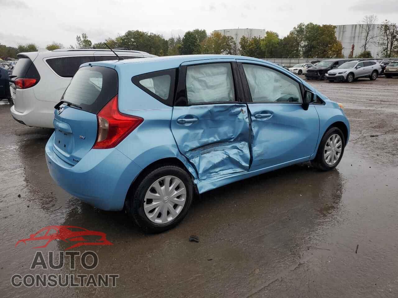NISSAN VERSA 2015 - 3N1CE2CP7FL370010