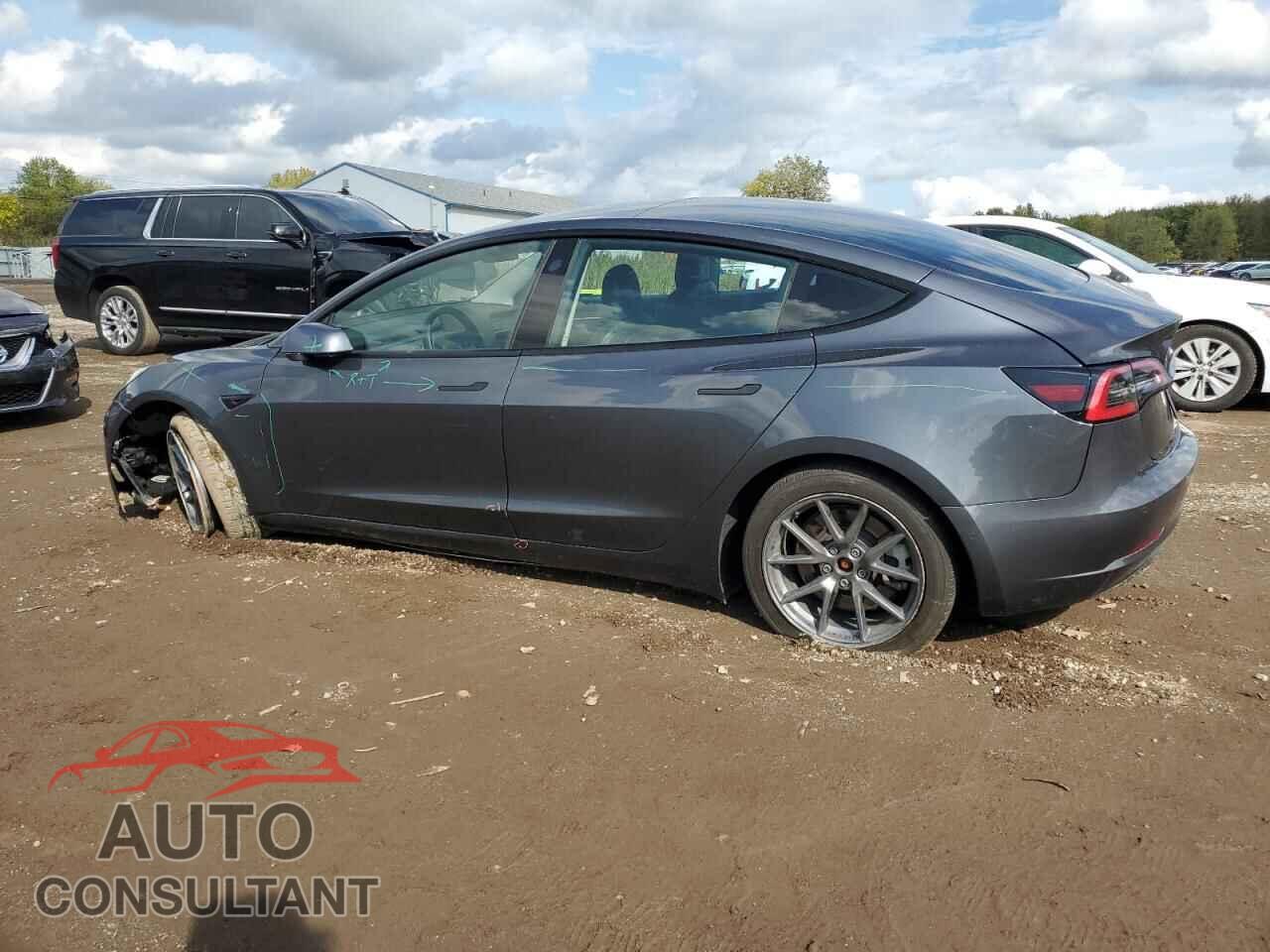 TESLA MODEL 3 2022 - 5YJ3E1EA7NF173514