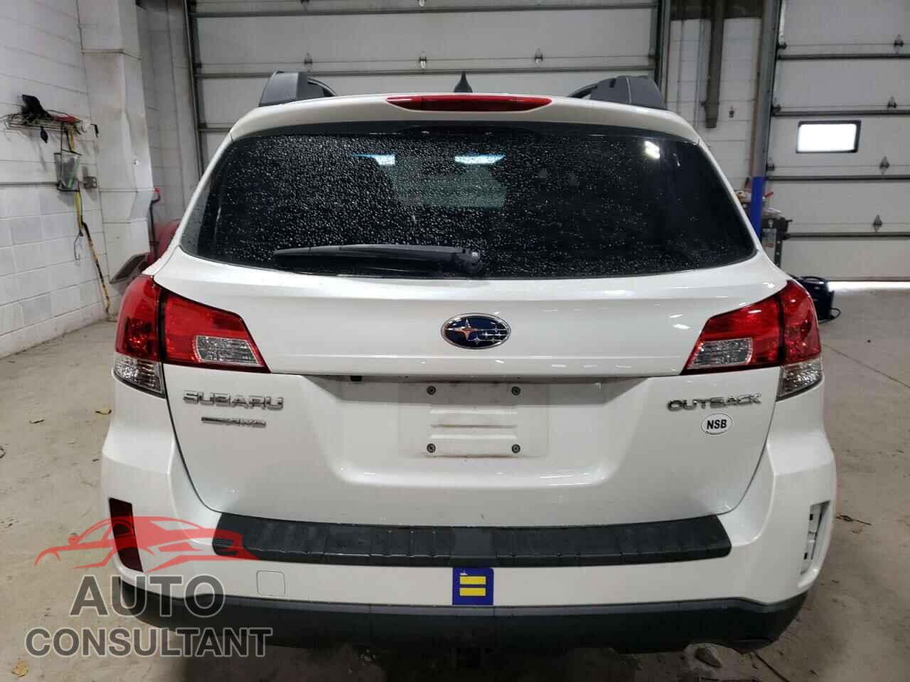 SUBARU OUTBACK 2014 - 4S4BRCLC3E3272002