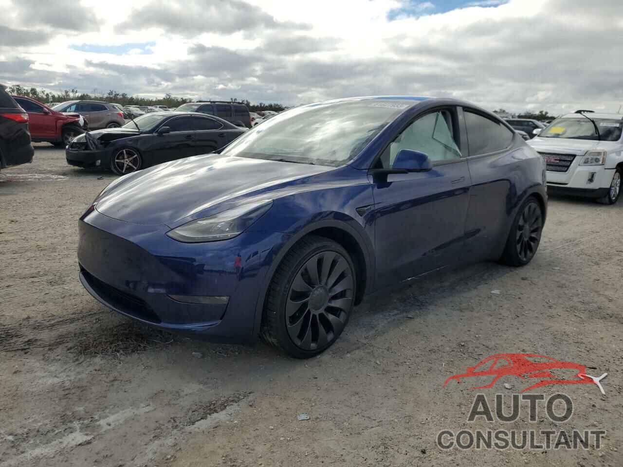 TESLA MODEL Y 2023 - 7SAYGDEF1PF600544