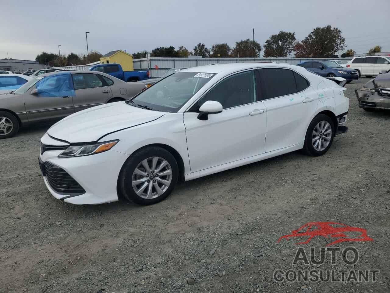 TOYOTA CAMRY 2019 - 4T1B11HK8KU223816