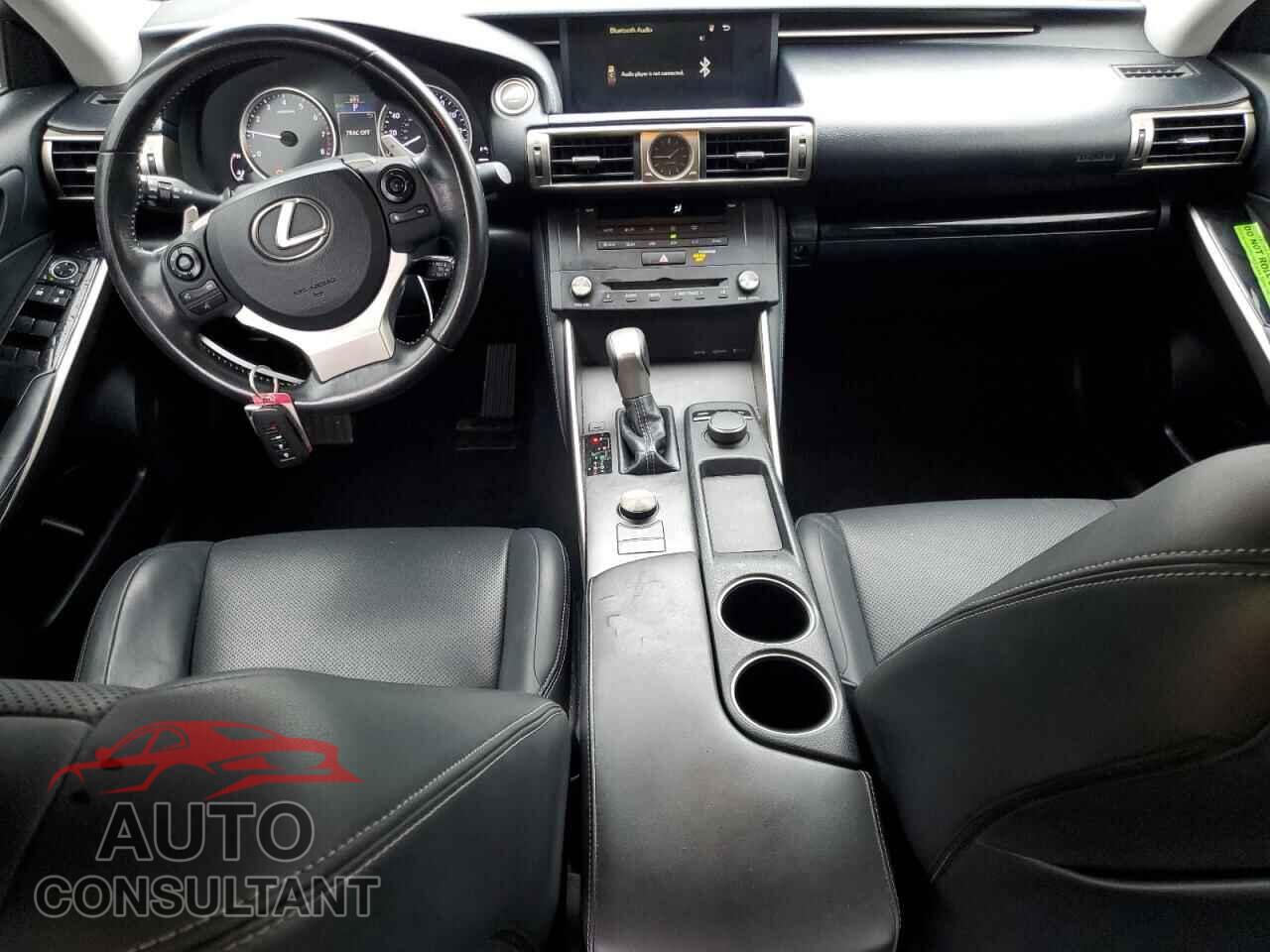 LEXUS IS 2015 - JTHBF1D27F5069285
