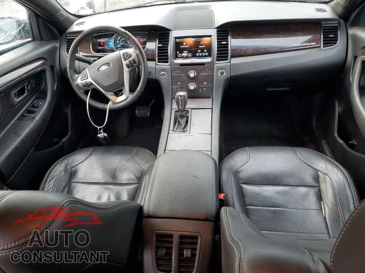 FORD TAURUS 2015 - 1FAHP2F85FG137769