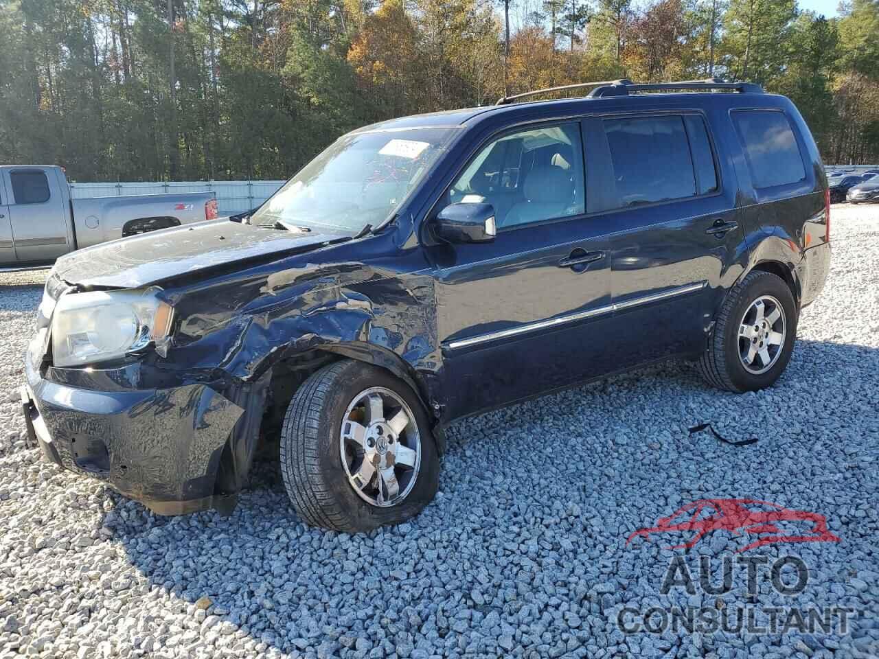 HONDA PILOT 2011 - 5FNYF4H99BB040996