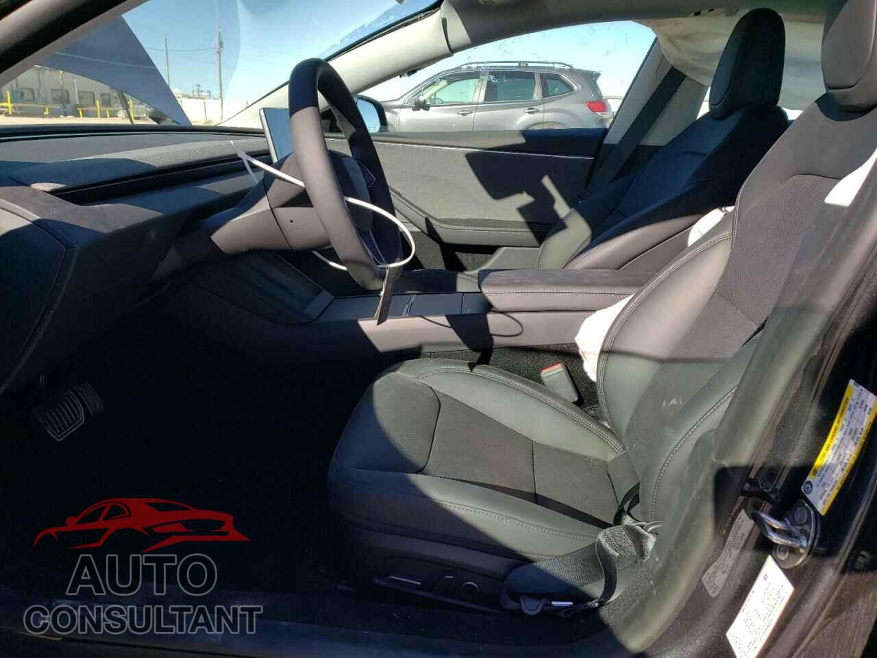 TESLA MODEL 3 2024 - 5YJ3E1EA5RF863297
