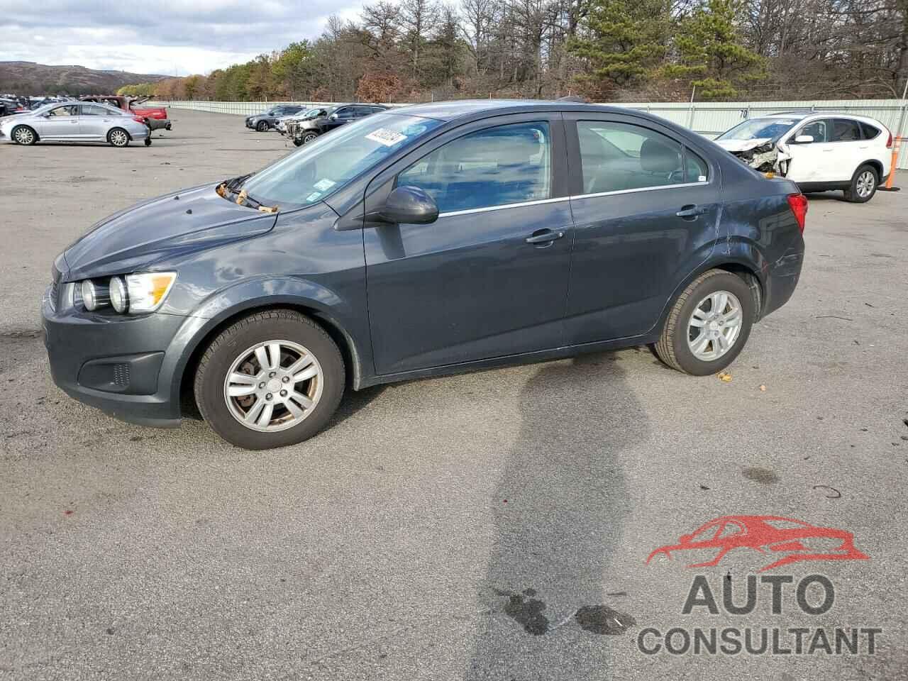 CHEVROLET SONIC 2016 - 1G1JC5SGXG4145092