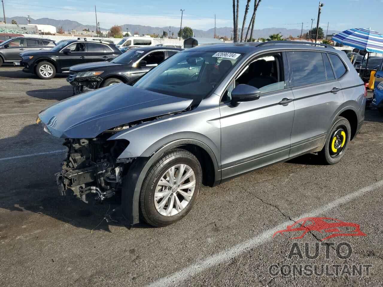 VOLKSWAGEN TIGUAN 2019 - 3VV1B7AX2KM085539