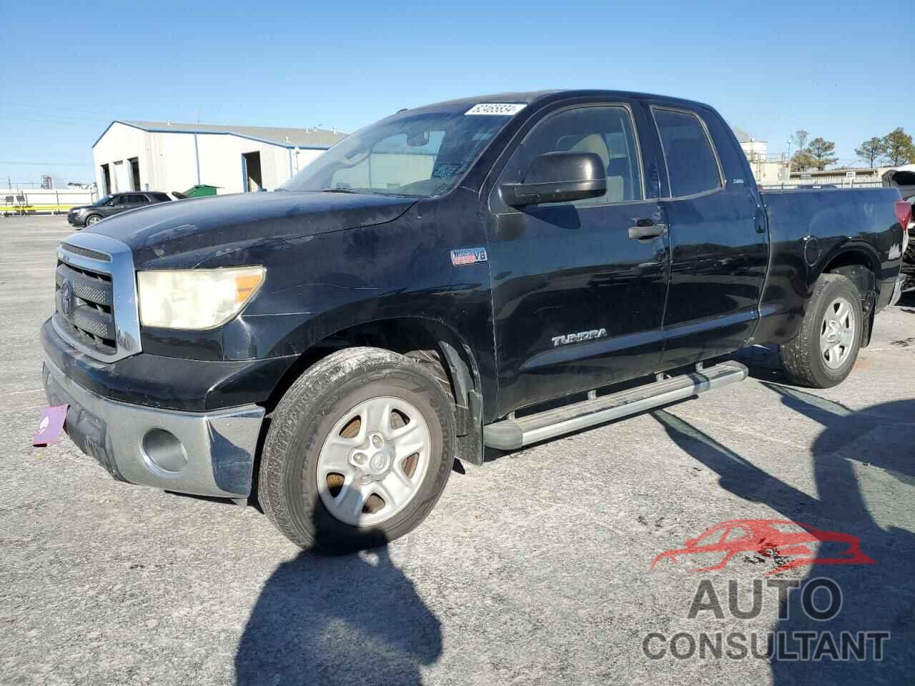 TOYOTA TUNDRA 2011 - 5TFRY5F13BX110547