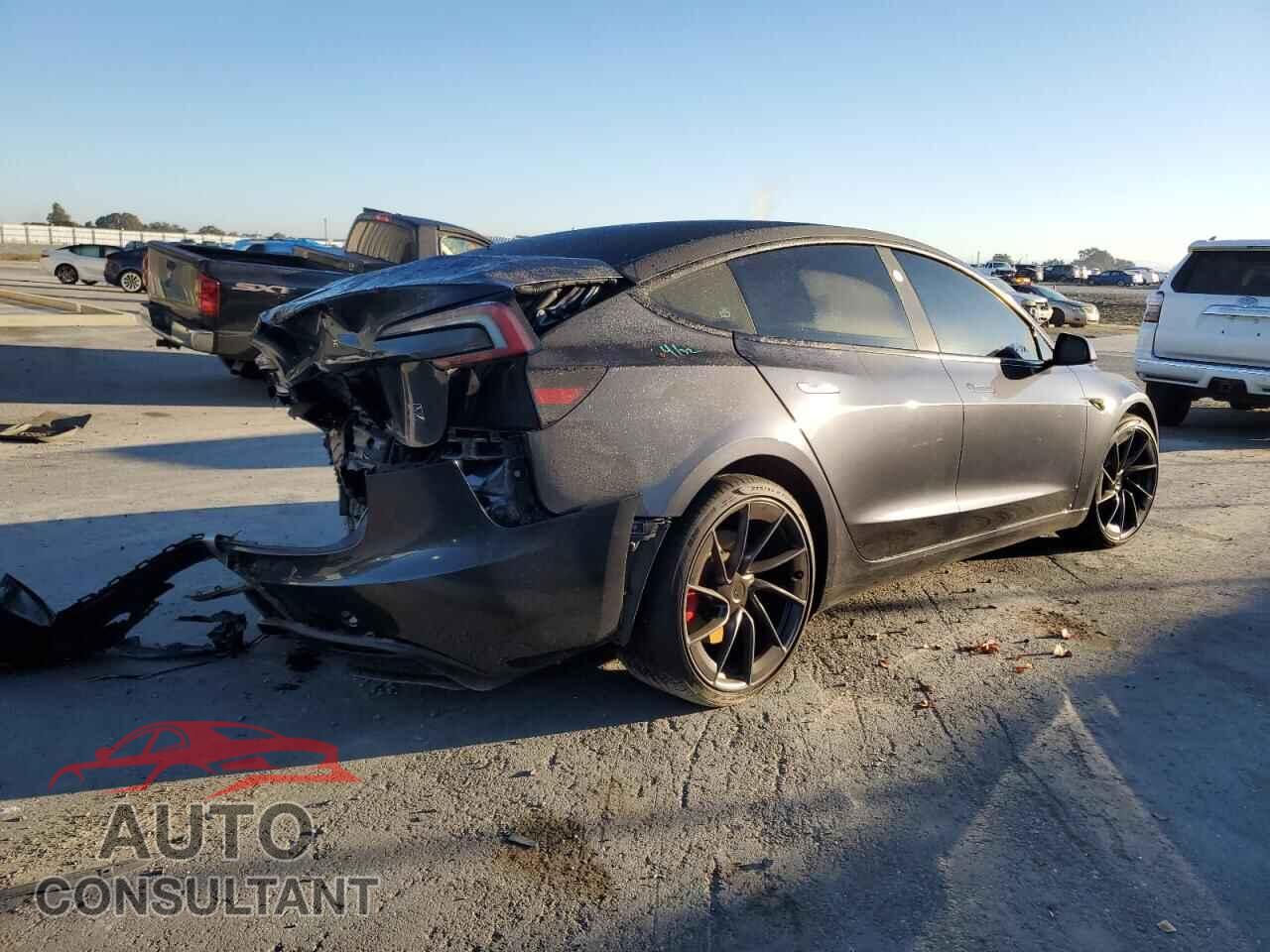 TESLA MODEL 3 2024 - 5YJ3E1ET3RF799097
