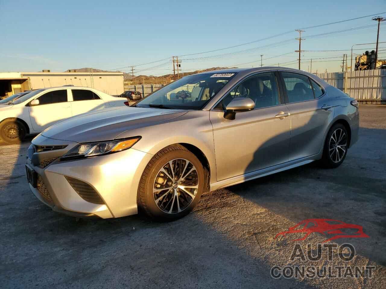 TOYOTA CAMRY 2019 - 4T1B11HK4KU213848