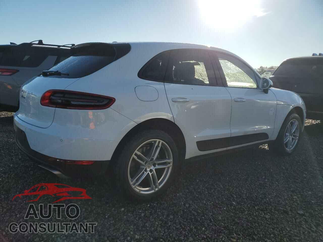 PORSCHE MACAN 2018 - WP1AA2A58JLB09165