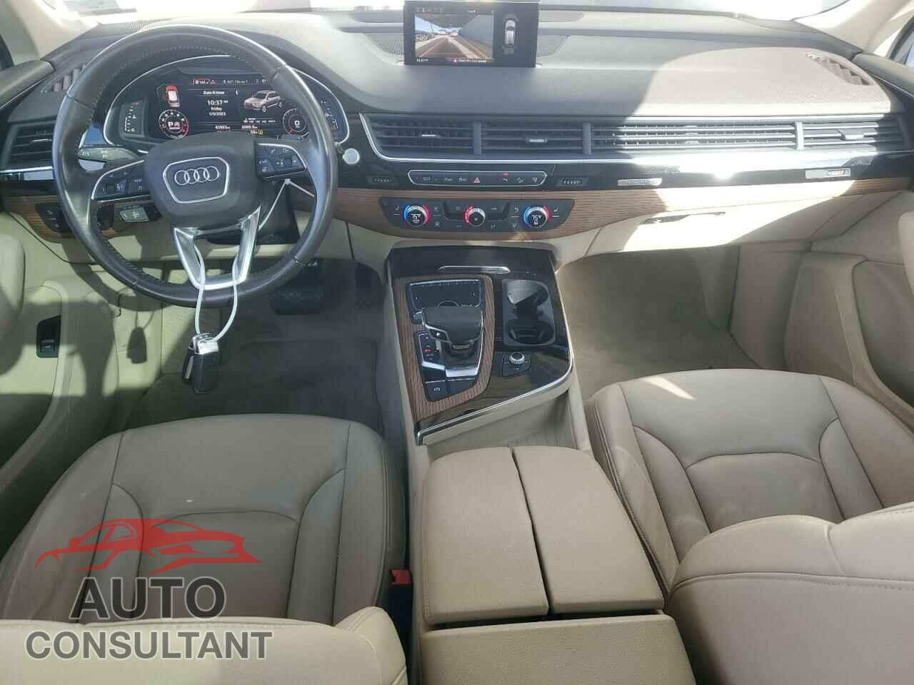 AUDI Q7 2017 - WA1LABF76HD009407